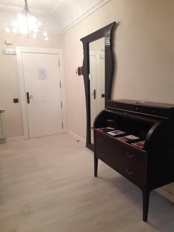 Marques De La Rioja Apartment Logrono Bagian luar foto